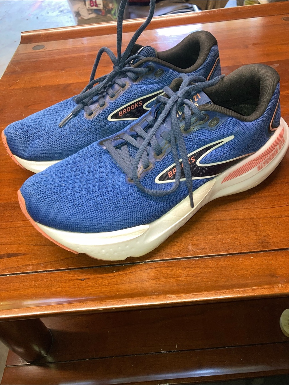 Brooks Glyrcerin 21 Running Shoe Women Size 9B Blue IcyPink Rose